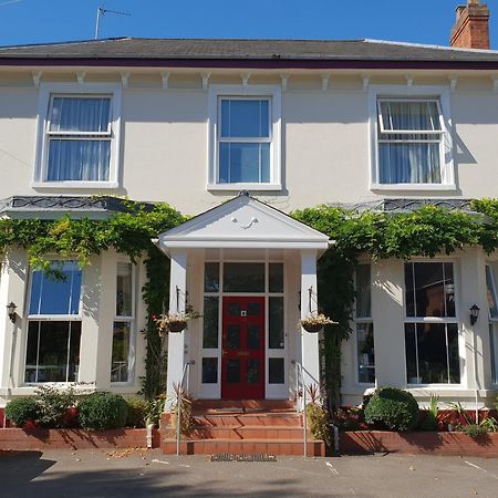 Victoria Park Lodge Leamington Spa Extérieur photo